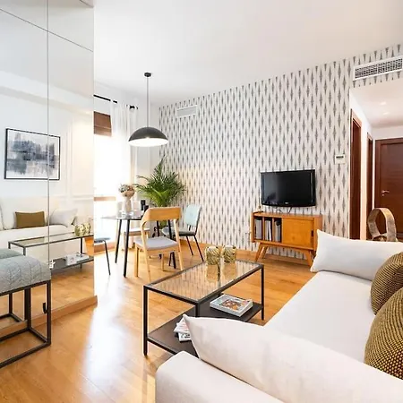 Central Apartment With Pool Malaga Exterior photo