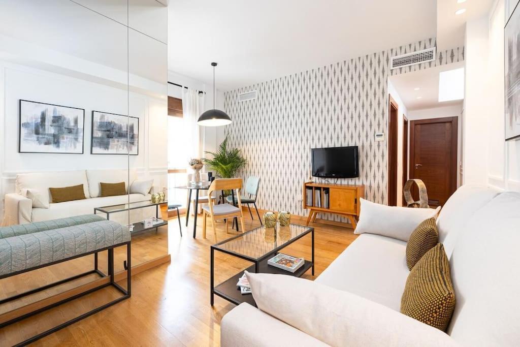 Apartment With Pool Málaga